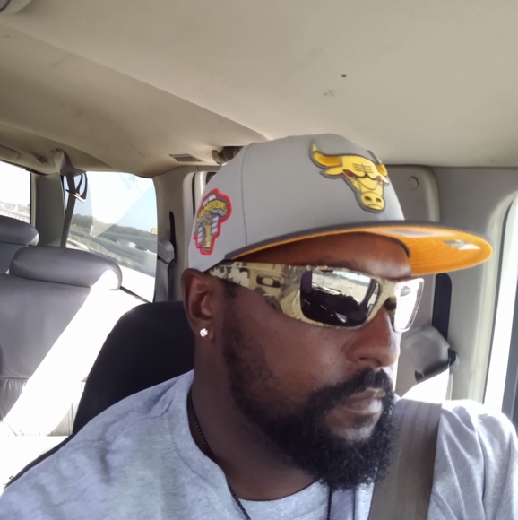 Meet your Posher, Harrisonl - Picture 1 of 1